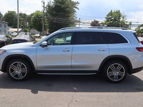 Used 2024 Mercedes-Benz GLS 450 4MATIC image 8