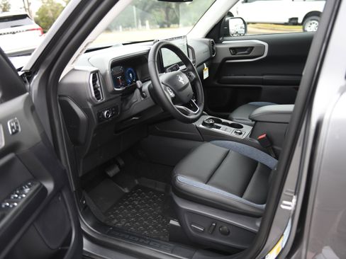 New 2025 Ford Bronco Sport Outer Banks image 23