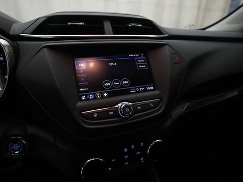 Used 2023 Chevrolet TrailBlazer LT FWD image 6