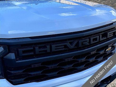 Used 2023 Chevrolet Silverado 1500 Custom AWD/4WD image 23