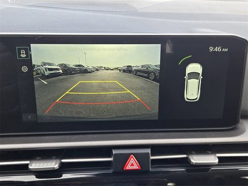 New 2026 Kia Sportage LX image 13