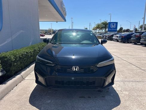 Used 2025 Honda Civic Sport image 2