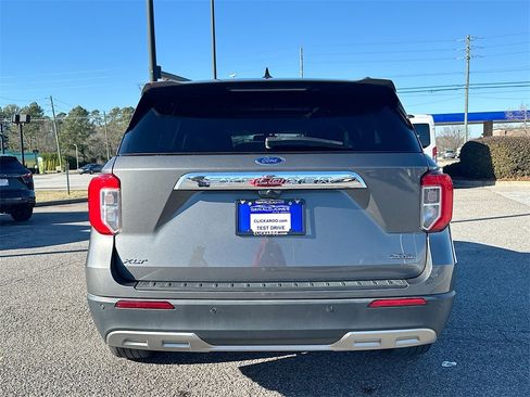 Used 2023 Ford Explorer XLT w/ Equipment Group 202A image 15