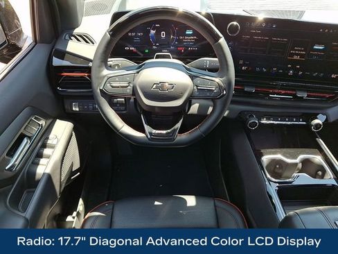 Used 2024 Chevrolet Silverado EV RST AWD/4WD image 3