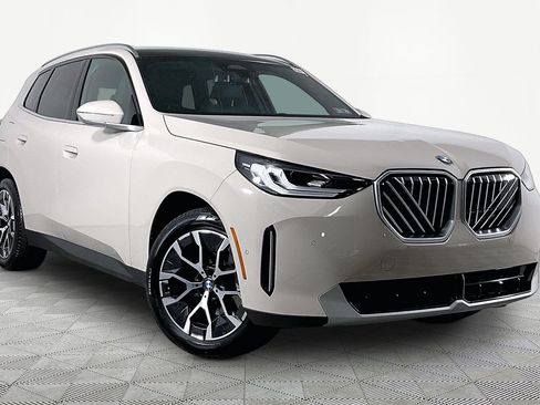 Used 2026 BMW X3 xDrive30i AWD/4WD image 4