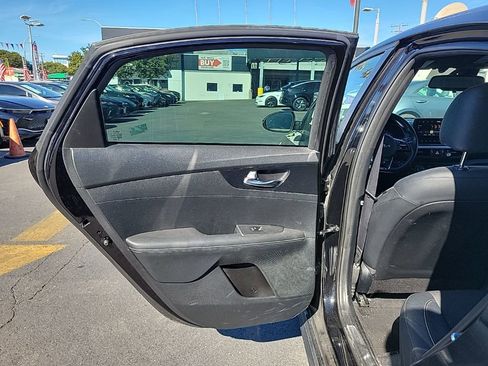 Used 2022 Kia Forte GT-Line w/ GT-Line Technology Package image 12