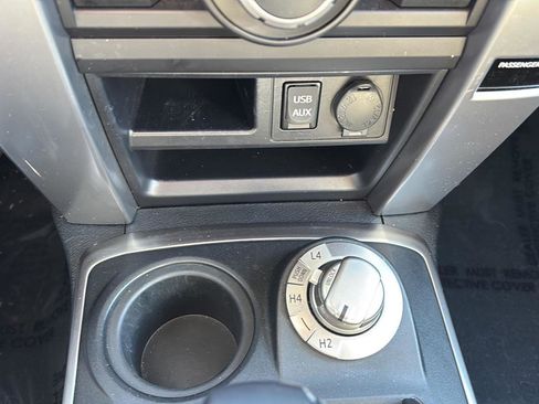 Used 2019 Toyota 4Runner SR5 Premium image 29