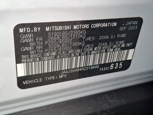 Used 2024 Mitsubishi Outlander SE Black Edition FWD image 27