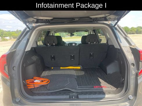Used 2019 GMC Terrain SLE w/ Driver Convenience Package AWD/4WD image 9