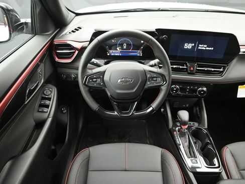 New 2026 Chevrolet TrailBlazer RS w/ Convenience Package image 12