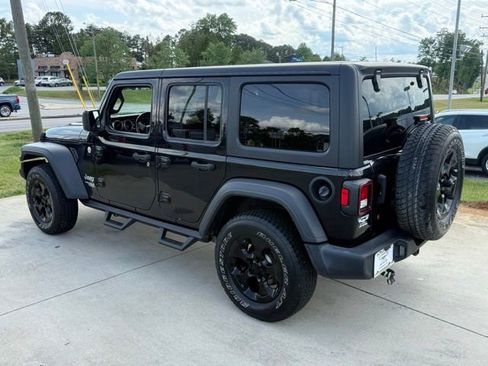 Used 2020 Jeep Wrangler Unlimited Sport S AWD/4WD image 9