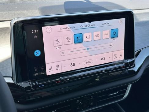 New 2026 Volkswagen Atlas Cross Sport SE AWD/4WD image 21