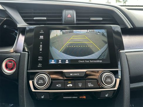 Used 2016 Honda Civic Touring image 25