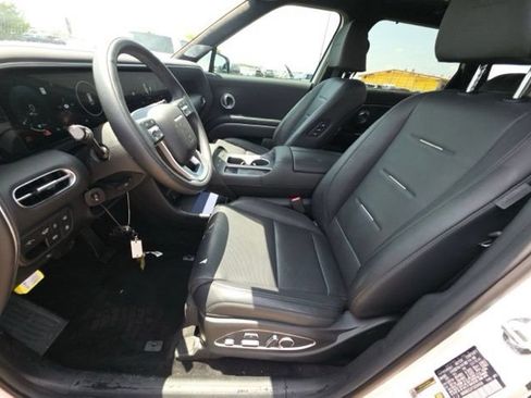 Used 2026 Hyundai Palisade Calligraphy FWD image 5