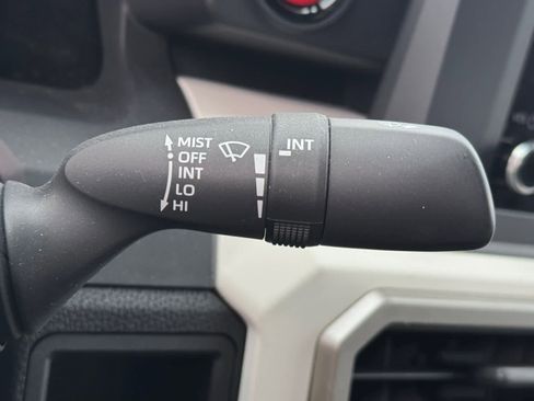 Used 2024 Toyota Tacoma TRD Sport image 16