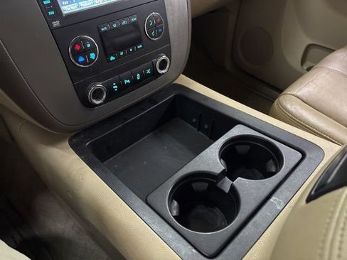 Used 2012 GMC Yukon XL SLT AWD/4WD image 46