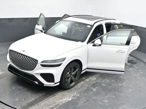 Used 2023 Genesis GV70 2.5T Sport Prestige w/ Sport Prestige Package image 62