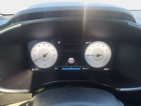 Certified 2023 Hyundai Santa Fe Limited image 10