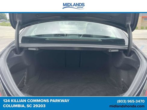 Used 2019 Mercedes-Benz C 300 Sedan image 8