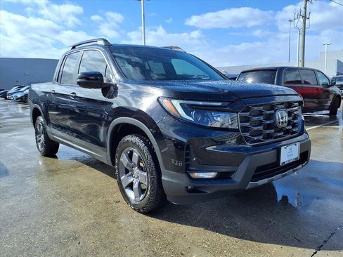 Certified 2025 Honda Ridgeline TrailSport image 2