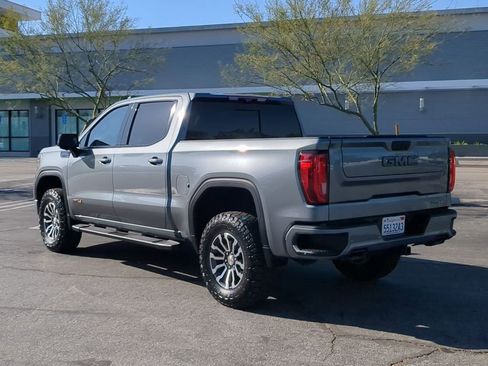 Used 2020 GMC Sierra 1500 AT4 w/ AT4 Premium Package AWD/4WD image 4