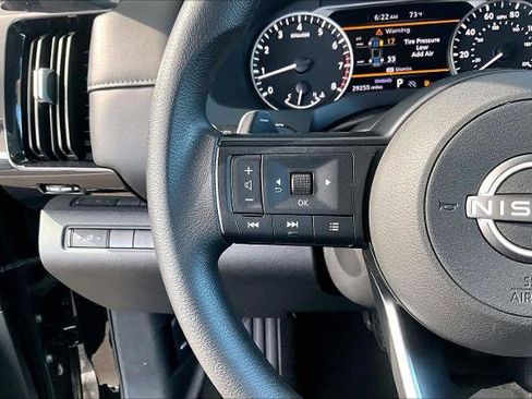 Certified 2025 Nissan Pathfinder S FWD image 23