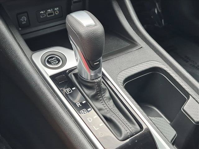 Used 2024 Nissan Sentra SV FWD image 12