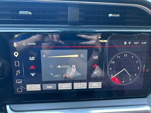 Used 2024 GMC Sierra 2500 Denali Ultimate AWD/4WD image 35