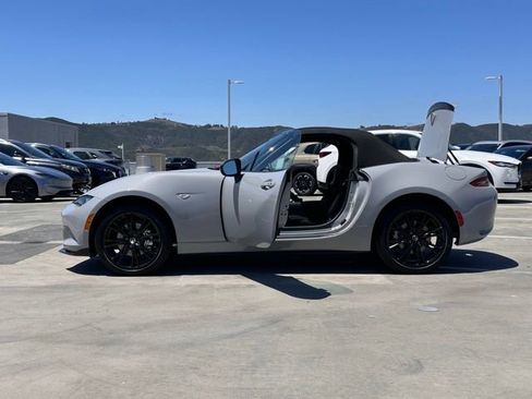 New 2026 MAZDA MX-5 Miata Club RWD image 27