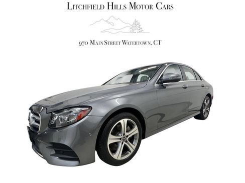 Used 2018 Mercedes-Benz E 300 4MATIC image 1