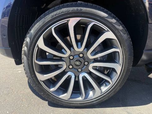 Used 2019 Land Rover Range Rover HSE AWD/4WD image 10