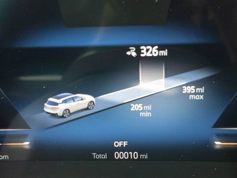 New 2026 BMW iX xDrive60 w/ M Sport Package AWD/4WD image 3
