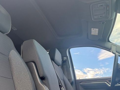 Used 2024 Chevrolet Silverado 2500 LT w/ Convenience Package image 24