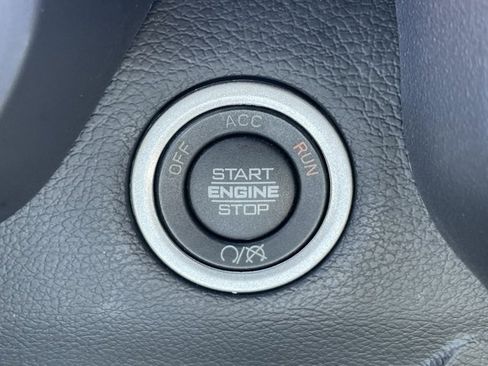 Certified 2024 RAM 2500 Big Horn w/ Sport Appearance Package image 19