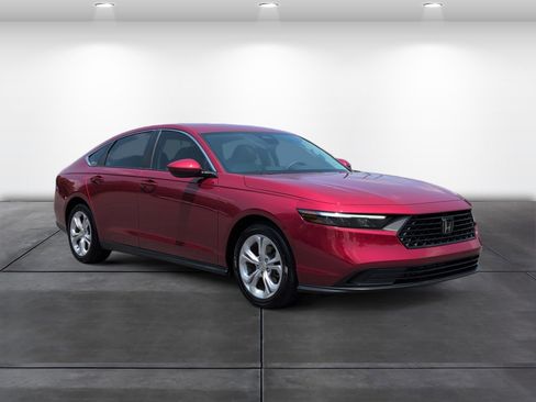 Certified 2024 Honda Accord LX image 2