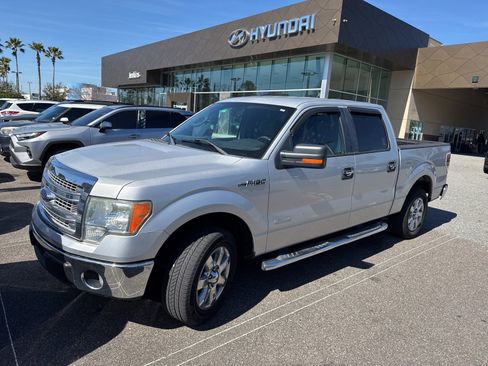 Used 2014 Ford F150 XLT w/ Equipment Group 302A Luxury image 9
