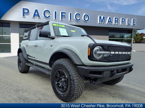 Certified 2021 Ford Bronco Wildtrak AWD/4WD image 1