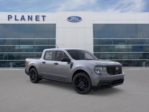 New 2025 Ford Maverick XLT w/ XLT Luxury Package image 9