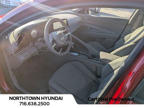 Certified 2024 Hyundai Elantra SEL image 11
