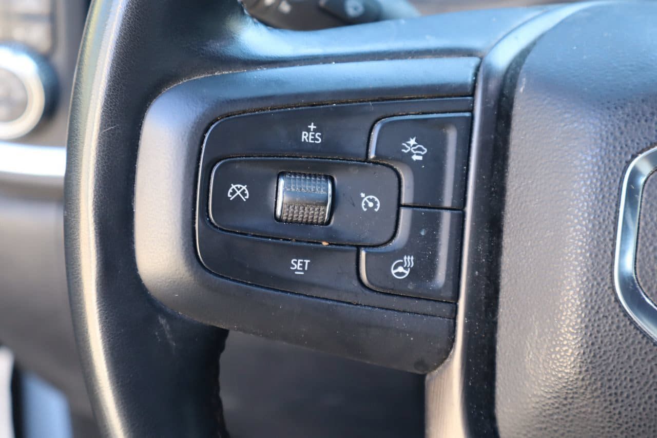 Used 2023 GMC Sierra 3500 AT4 w/ AT4 Premium Plus Package AWD/4WD image 13