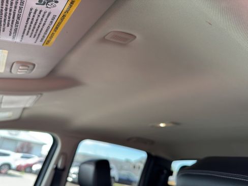 Used 2020 Ford Ranger Lariat w/ Equipment Group 501A Mid image 12