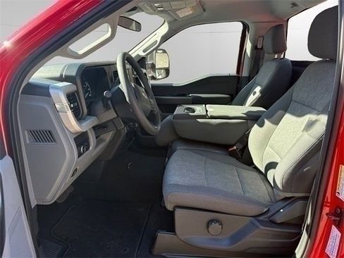 New 2026 Ford F250 XL w/ STX Appearance Package AWD/4WD image 9