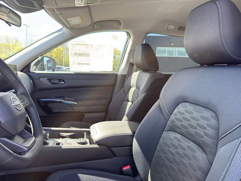 New 2026 Nissan Pathfinder SV AWD/4WD image 26