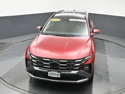 Used 2025 Hyundai Tucson Limited AWD/4WD image 27