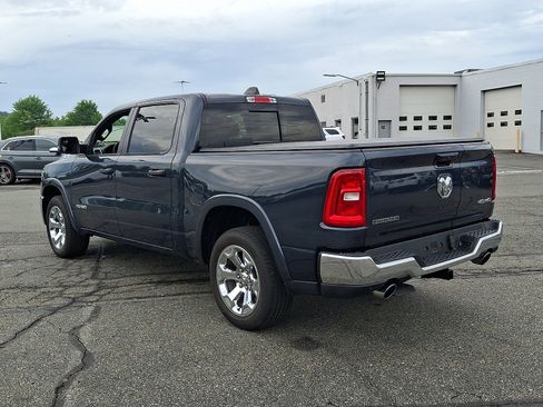 Used 2025 RAM 1500 Big Horn AWD/4WD image 4