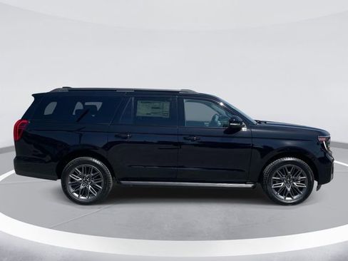 New 2026 Ford Expedition Max Platinum AWD/4WD image 3