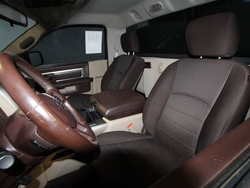 Used 2014 RAM 1500 Big Horn image 4