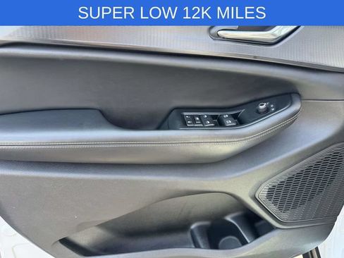 Used 2024 Jeep Grand Cherokee L Laredo w/ Luxury Tech Group I AWD/4WD image 14