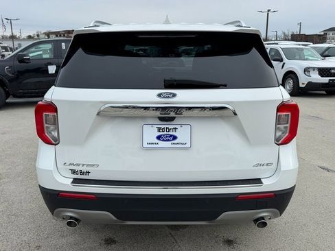 Used 2023 Ford Explorer Limited w/ Equipment Group 301A image 9