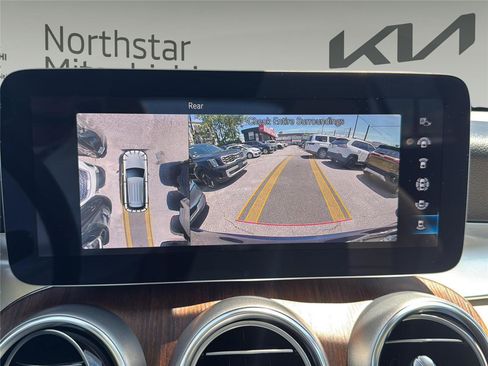 Used 2022 Mercedes-Benz GLC 300 4MATIC w/ Multimedia Package Lite image 26